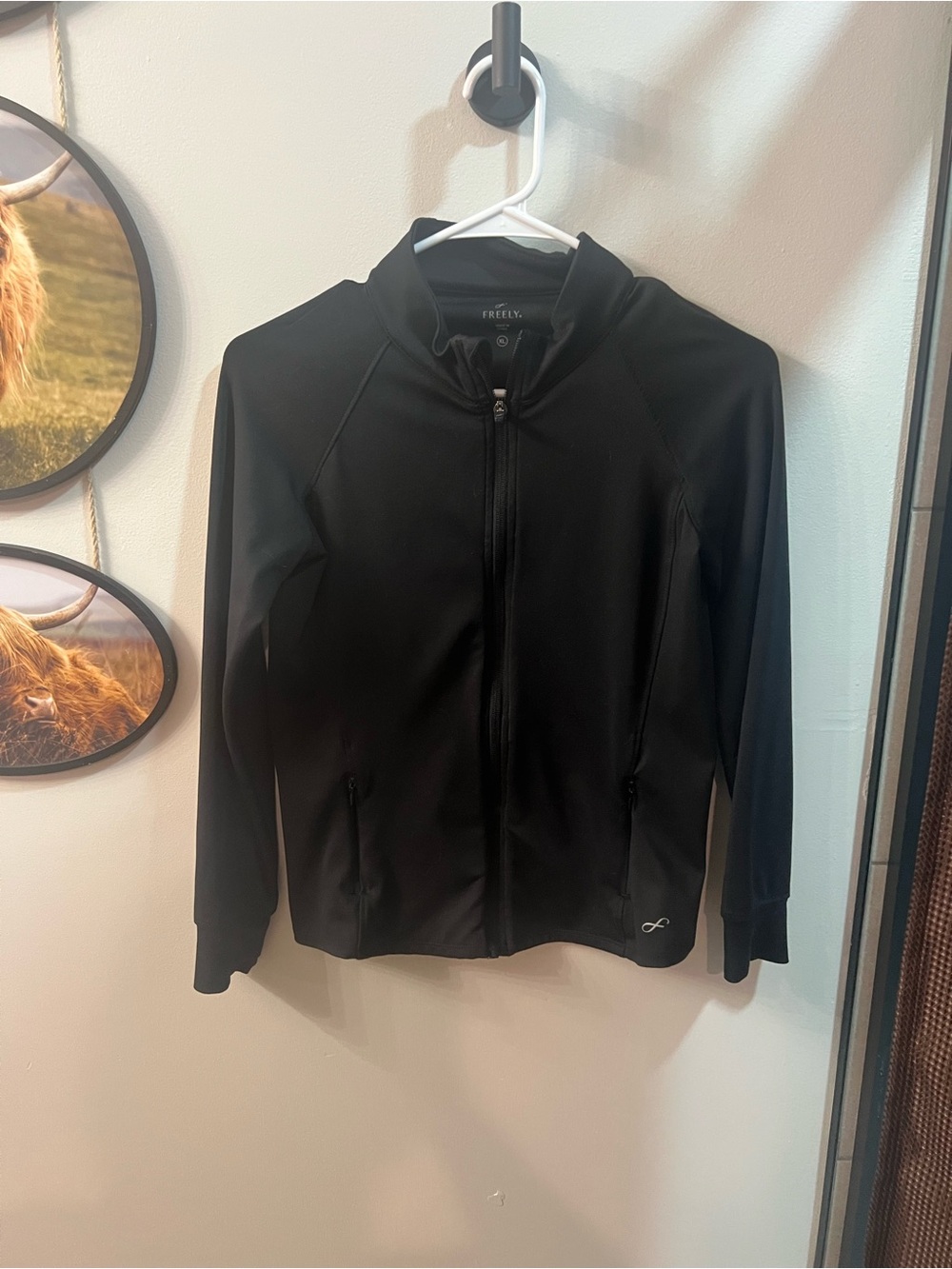Freely by Terez Women's Black Full-Zip Jacket
